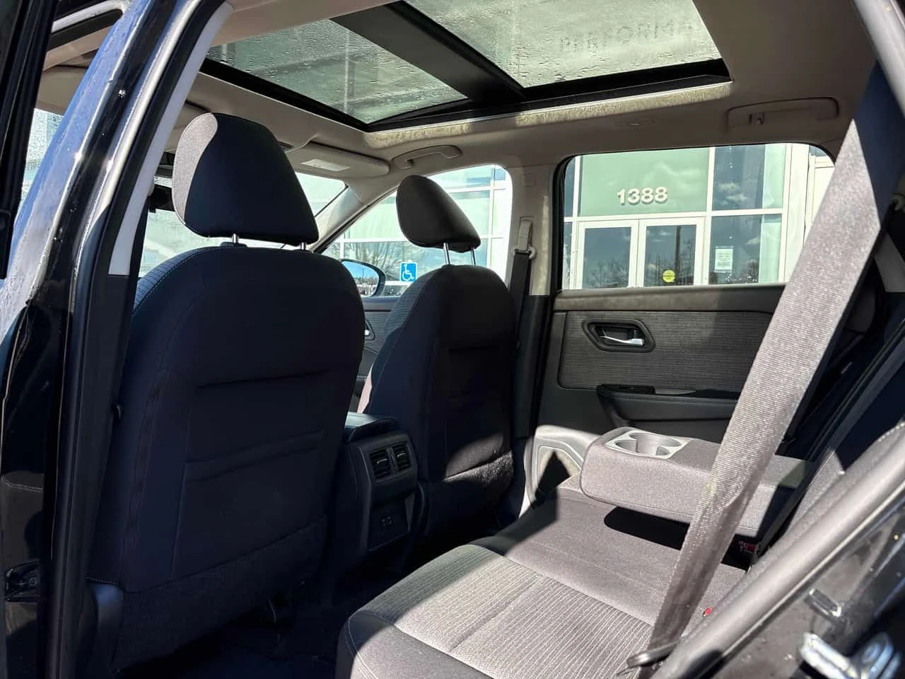 Nissan Rogue * SV * CARFAX * ���� �� �� | Mobile.bg � ����������� 10