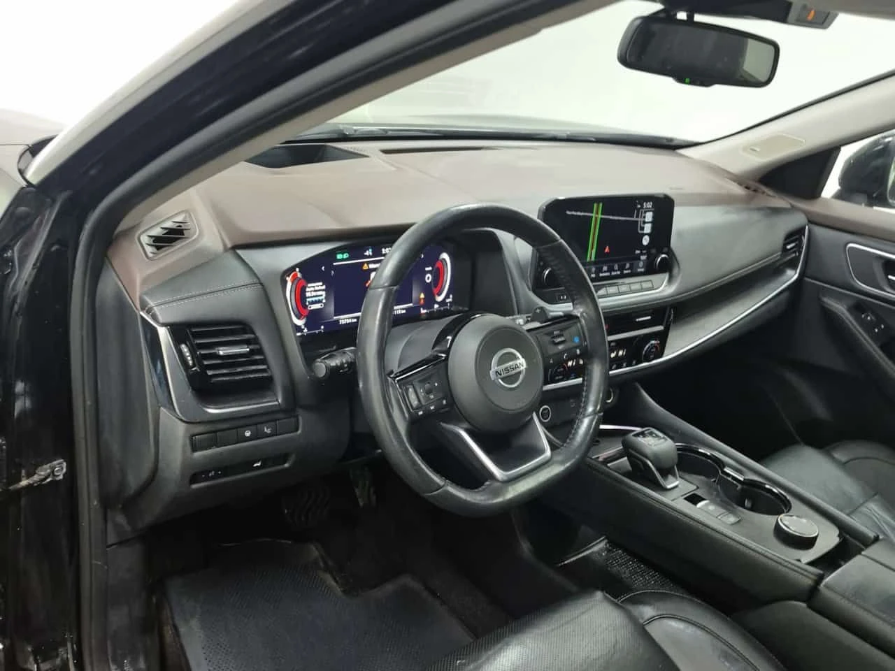 Nissan Rogue * Platinum * CARFAX * БЕЗ ПЪРВОНАЧАЛНА ВНОСКА, снимка 10 - Автомобили и джипове - 53896093