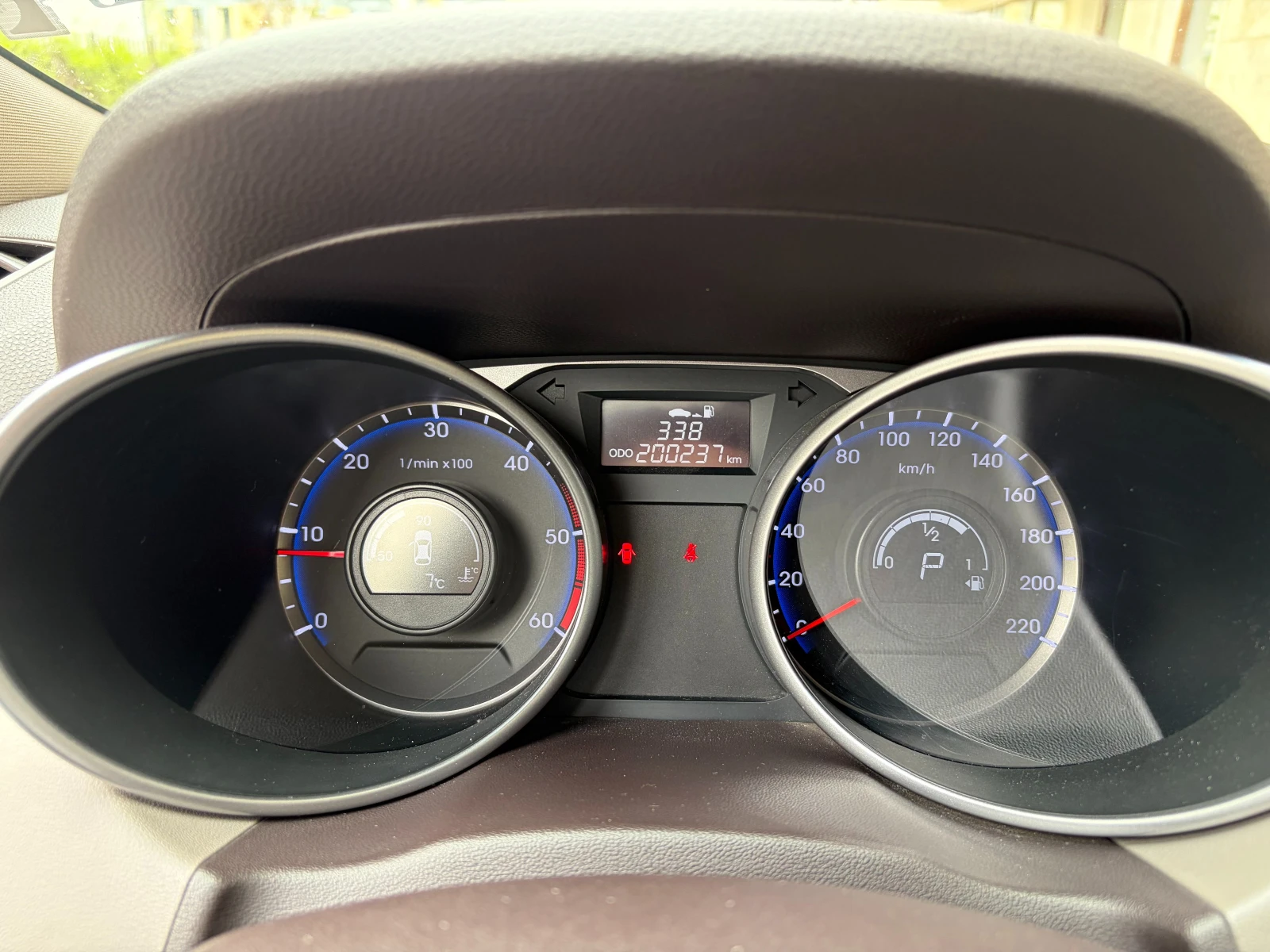 Hyundai IX35 2.0 CRDi 4WD Exclusive Facelift | Mobile.bg � ����������� 10