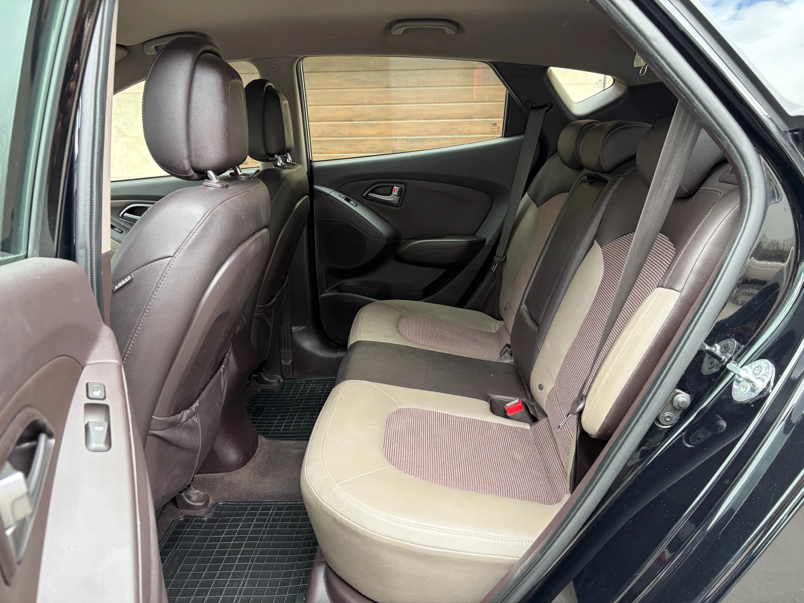 Hyundai IX35 2.0 CRDi 4WD Exclusive Facelift | Mobile.bg � ����������� 13