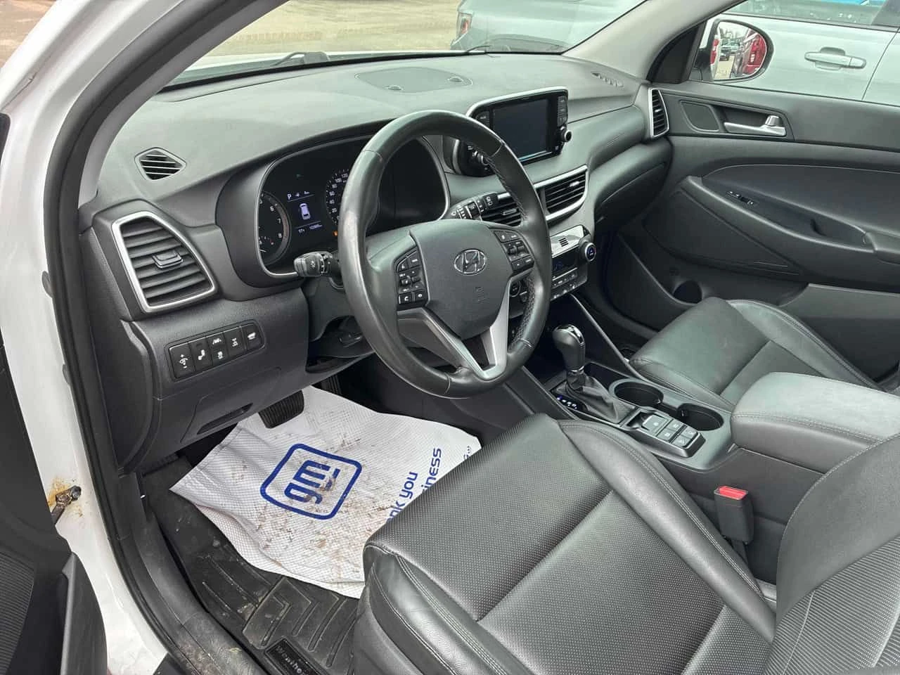 Hyundai Tucson * Luxury * ПОДГРЕВ * ПАНОРАМА * КЛИП НА МОТОРА , снимка 7 - Автомобили и джипове - 54455841