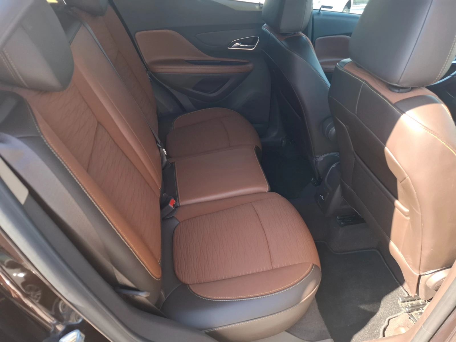 Opel Mokka 1.6 COSMO UNIKAT , снимка 9 - Автомобили и джипове - 55228840