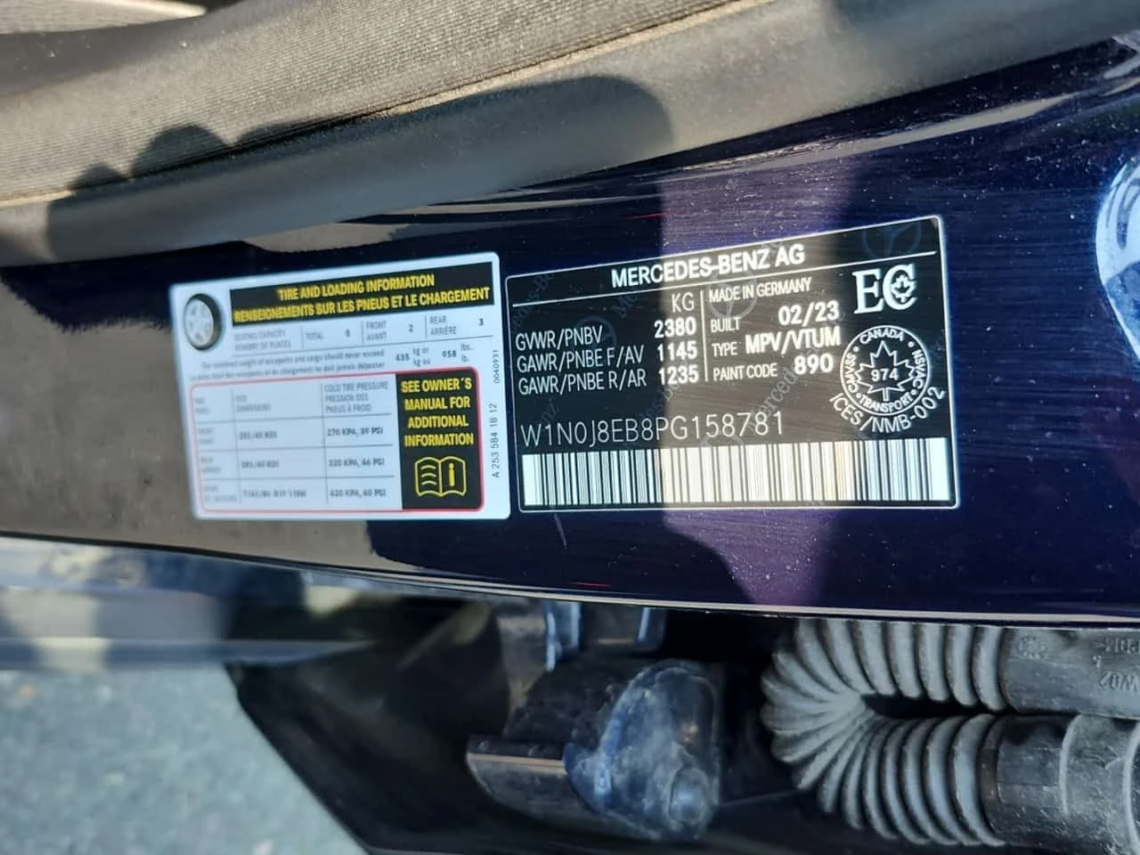 Mercedes-Benz GLC 300 BURMESTER * PANO * KEYLESS *  ПОДГРЕВИ * CARFAX, снимка 15 - Автомобили и джипове - 55287975