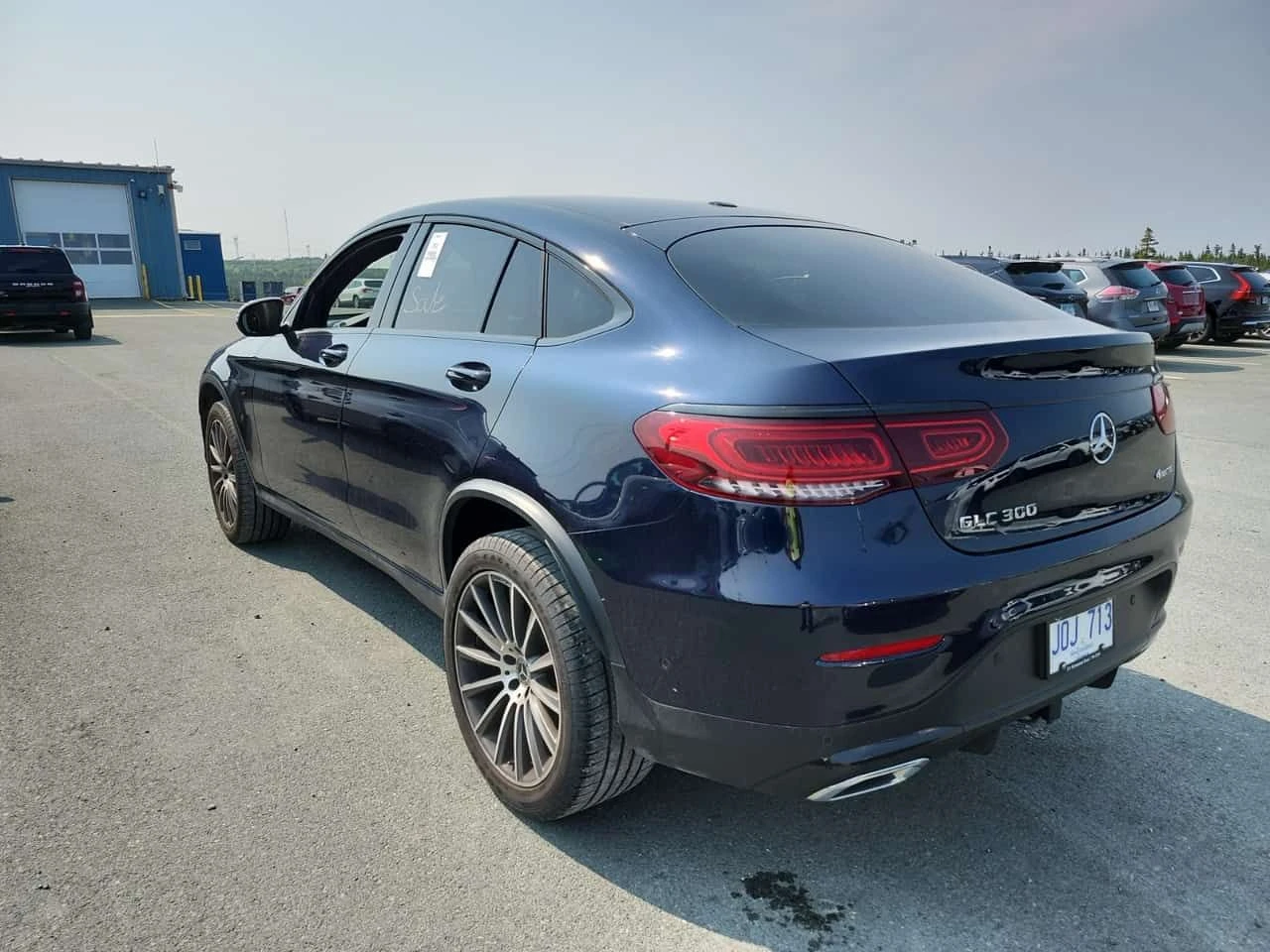Mercedes-Benz GLC 300 BURMESTER * PANO * KEYLESS *  ПОДГРЕВИ * CARFAX, снимка 4 - Автомобили и джипове - 55287975
