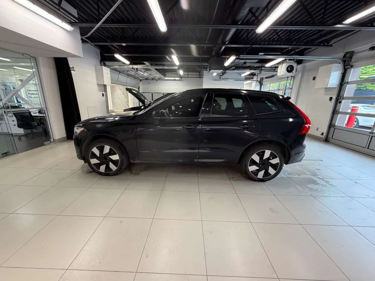 Volvo XC60 * Ultimate Dark Theme * CARFAX * ЦЕНА ДО БГ, снимка 7 - Автомобили и джипове - 55316937