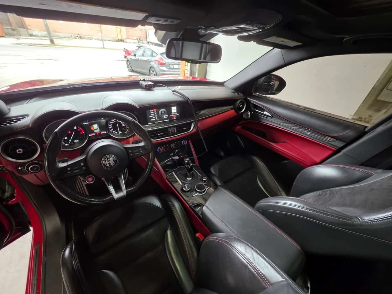 Alfa Romeo Stelvio  Quadrifoglio * CARFAX * ��� ������������ ������ | Mobile.bg � ����������� 9