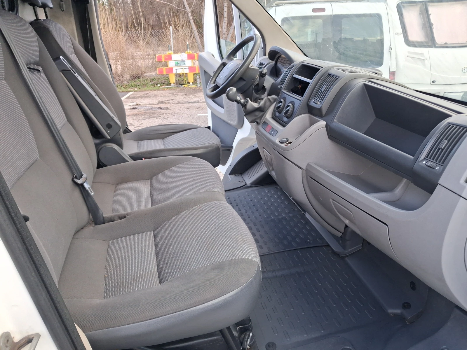 Peugeot Boxer 2.2HDI* * 166�* km* * HOLANDIA | Mobile.bg � ����������� 12