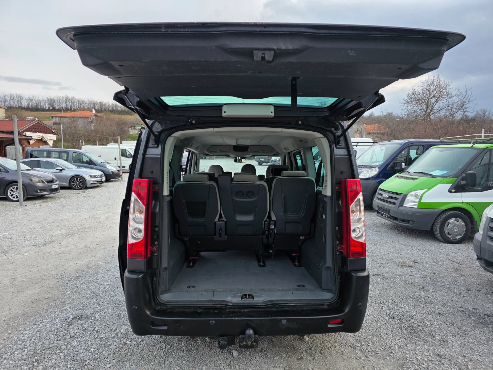 Citroen Jumpy 2.0HDI Евро5 8+ 1 6скорости Климатроник, снимка 17 - Бусове и автобуси - 53921189