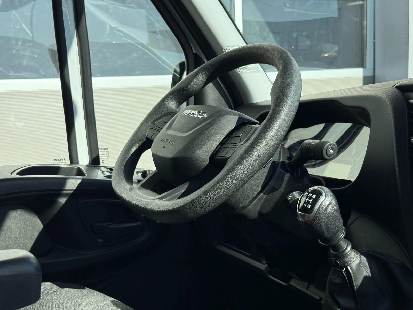 Iveco Daily 3.0 35c16 Наличен, снимка 15 - Бусове и автобуси - 54830237