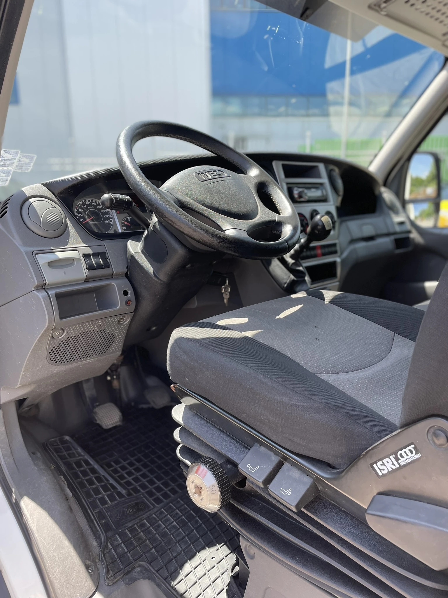 Iveco 35c13, снимка 10 - Бусове и автобуси - 55364824