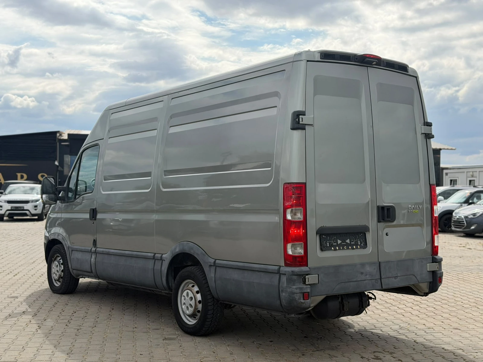Iveco Daily / 35S14 / METAN / , снимка 3 - Бусове и автобуси - 56271148