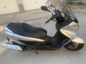 Suzuki Burgman 200, снимка 6