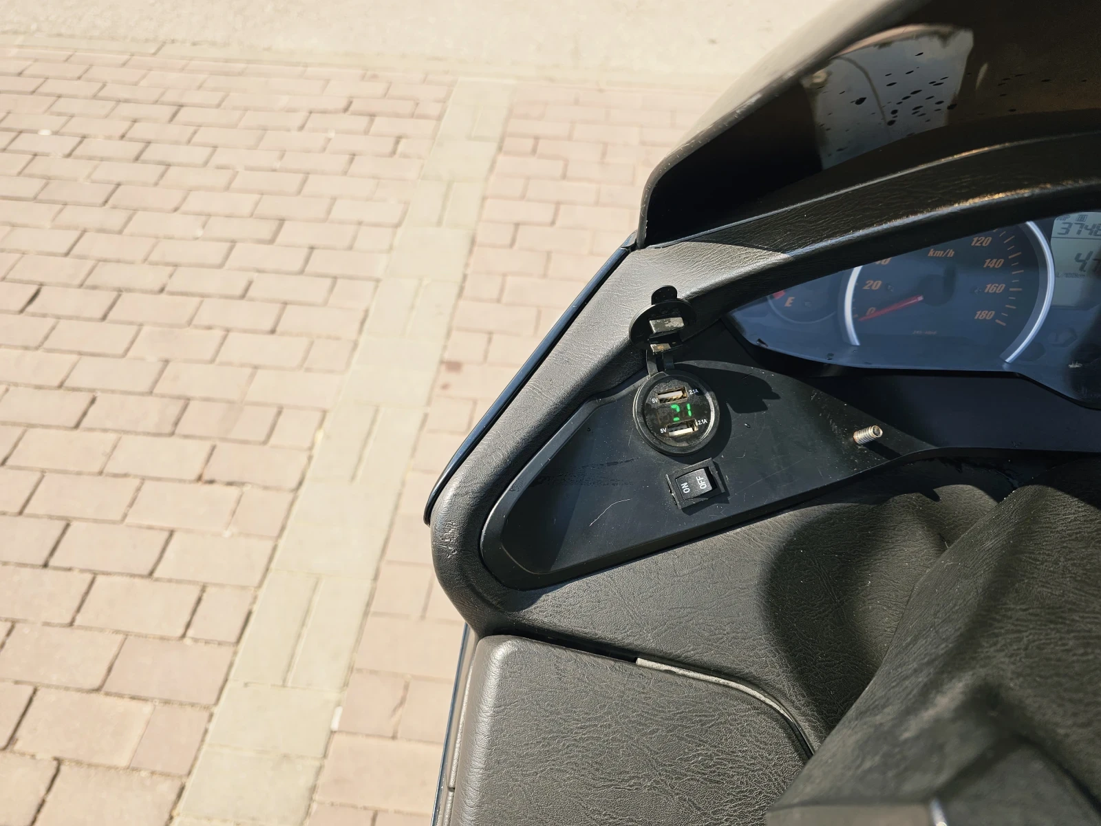 Suzuki Burgman, снимка 9 - Мотоциклети и мототехника - 53850491