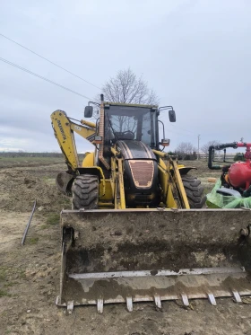 Багер Komatsu WB93S