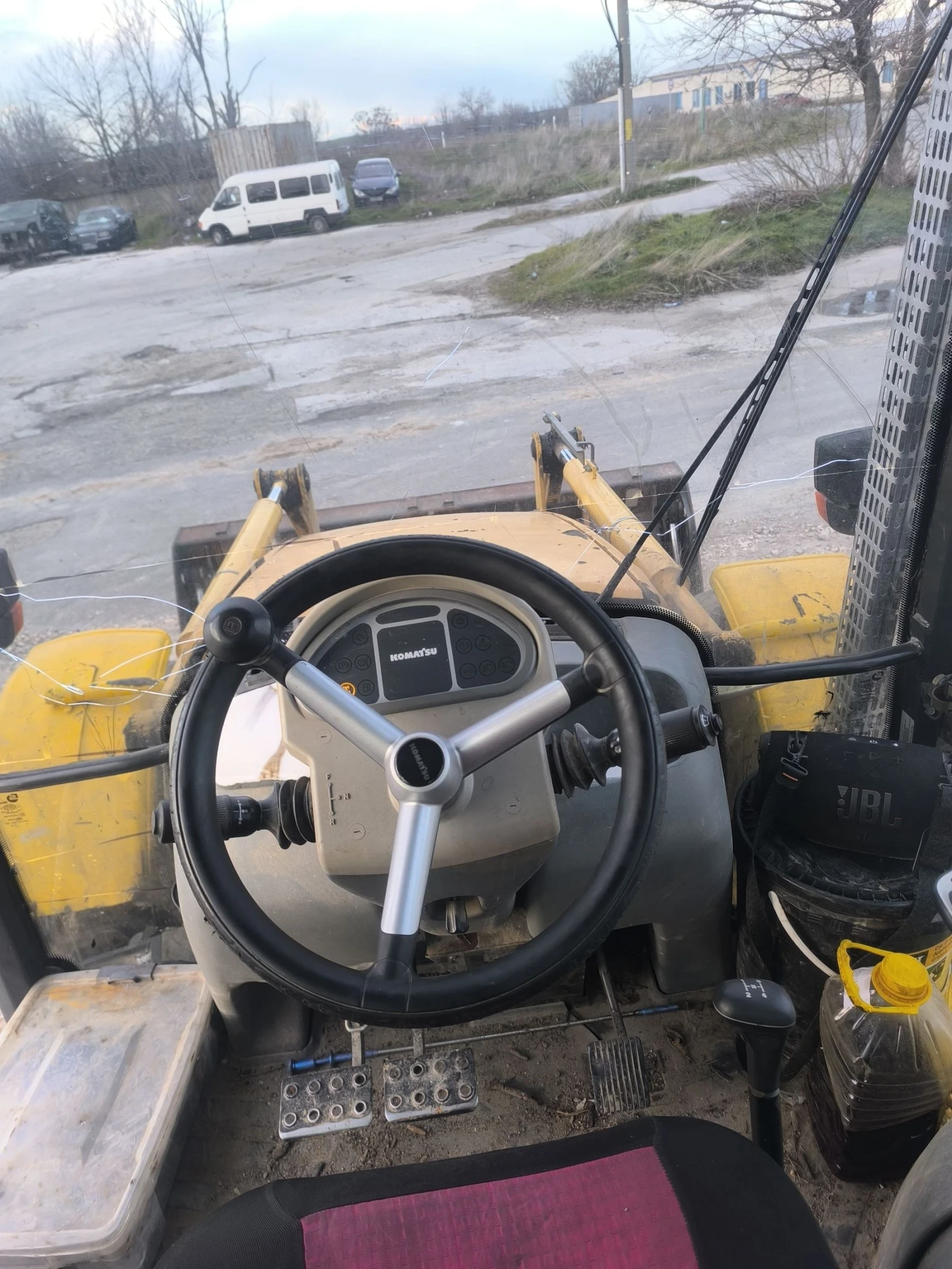 ����� Komatsu WB93S | Mobile.bg � ����������� 14