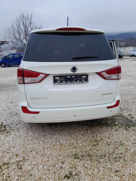 SsangYong Rodius 2.0 HDI , снимка 2