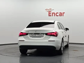 Mercedes-Benz A 220 Седан, снимка 3