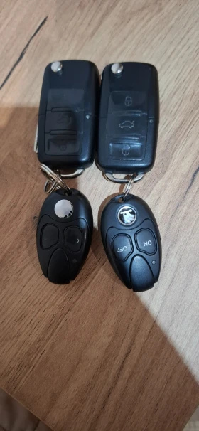 Skoda Superb 2.0, снимка 13