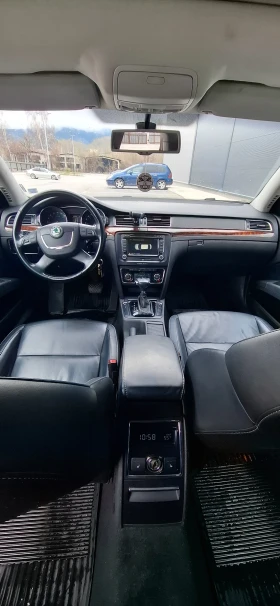 Skoda Superb 2.0, снимка 12