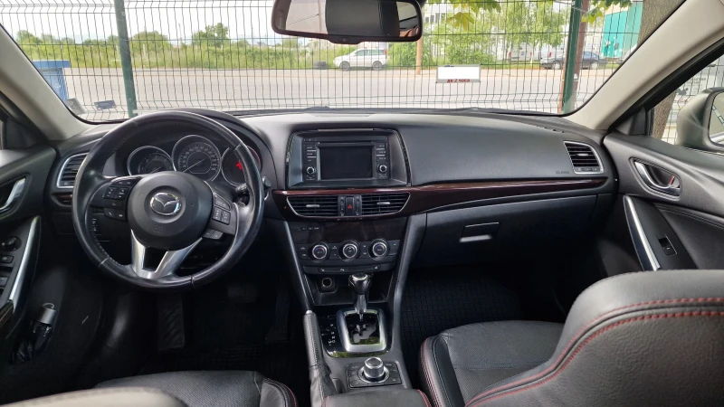 Mazda 6 Skyactive 2.2D Всички екстри, снимка 10 - Автомобили и джипове - 52284523