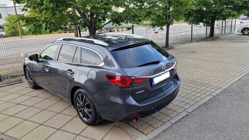Mazda 6 Skyactive 2.2D Всички екстри, снимка 4 - Автомобили и джипове - 52284523