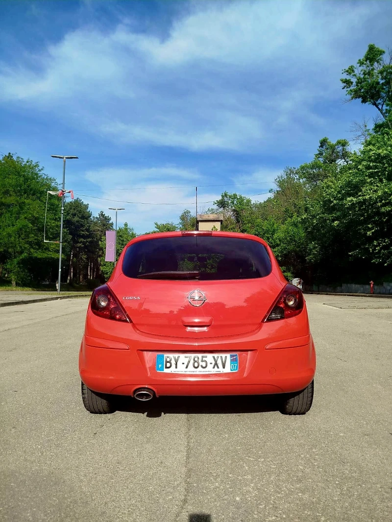 Opel Corsa 1.4 бензин eco-tec, снимка 6 - Автомобили и джипове - 51883119