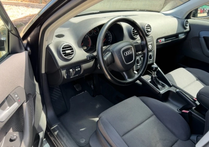 Audi A3 1.9tdi Sportback , снимка 9 - Автомобили и джипове - 51366965