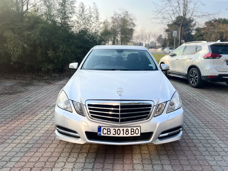 Mercedes-Benz E 220  BlueEFFICIENCY  W212, снимка 2 - Автомобили и джипове - 52173325