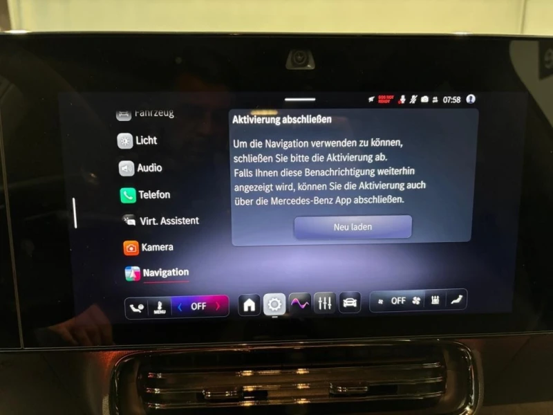 Mercedes-Benz CLA 250 + EQ* AMG* MEMORY* DISTR* CAM* LED* , снимка 9 - Автомобили и джипове - 52064035