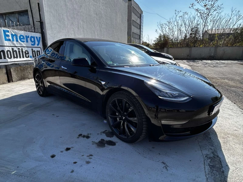 Tesla Model 3, снимка 7 - Автомобили и джипове - 52154437