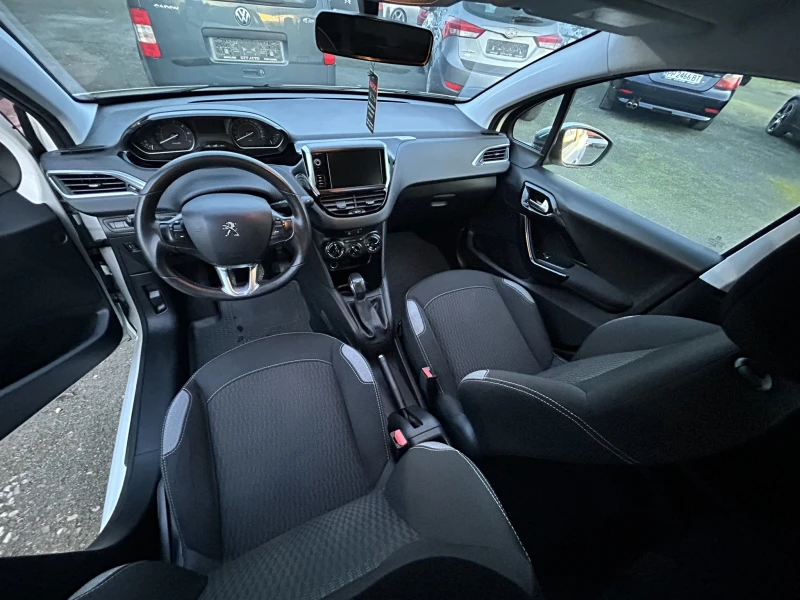 Peugeot 208 1.2* STYLE* FACE* EURO6, снимка 13 - Автомобили и джипове - 52555302
