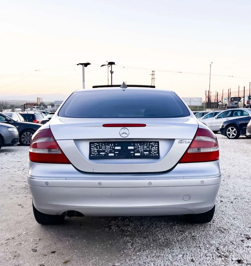 Mercedes-Benz CLK Avtomat Avangarde , снимка 5 - Автомобили и джипове - 52913945