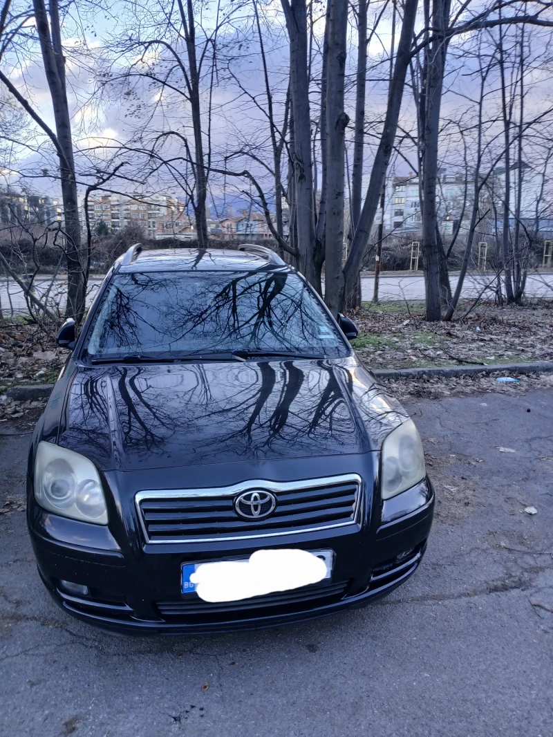 Toyota Avensis 2.2 D 4 D, снимка 2 - Автомобили и джипове - 52945124