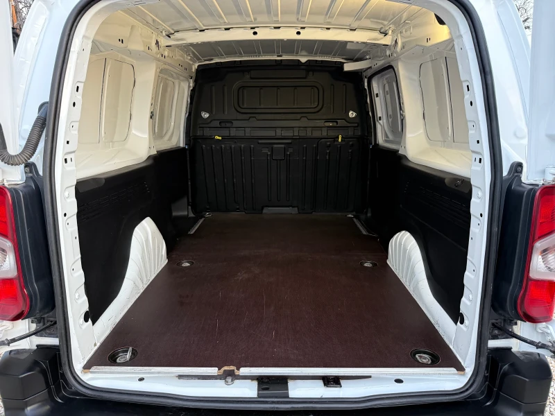 Citroen Berlingo MAXI 83000KM, снимка 9 - Автомобили и джипове - 53479861