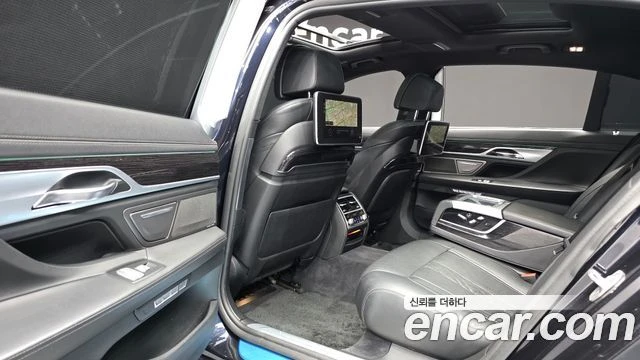 BMW 730, снимка 11 - Автомобили и джипове - 56089289