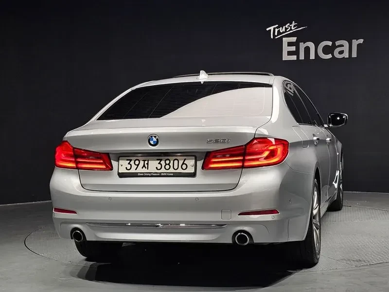 BMW 520 I LUXURY| DISTRONIC| �������| HEAD UP DISPLAY | Mobile.bg � ����������� 4