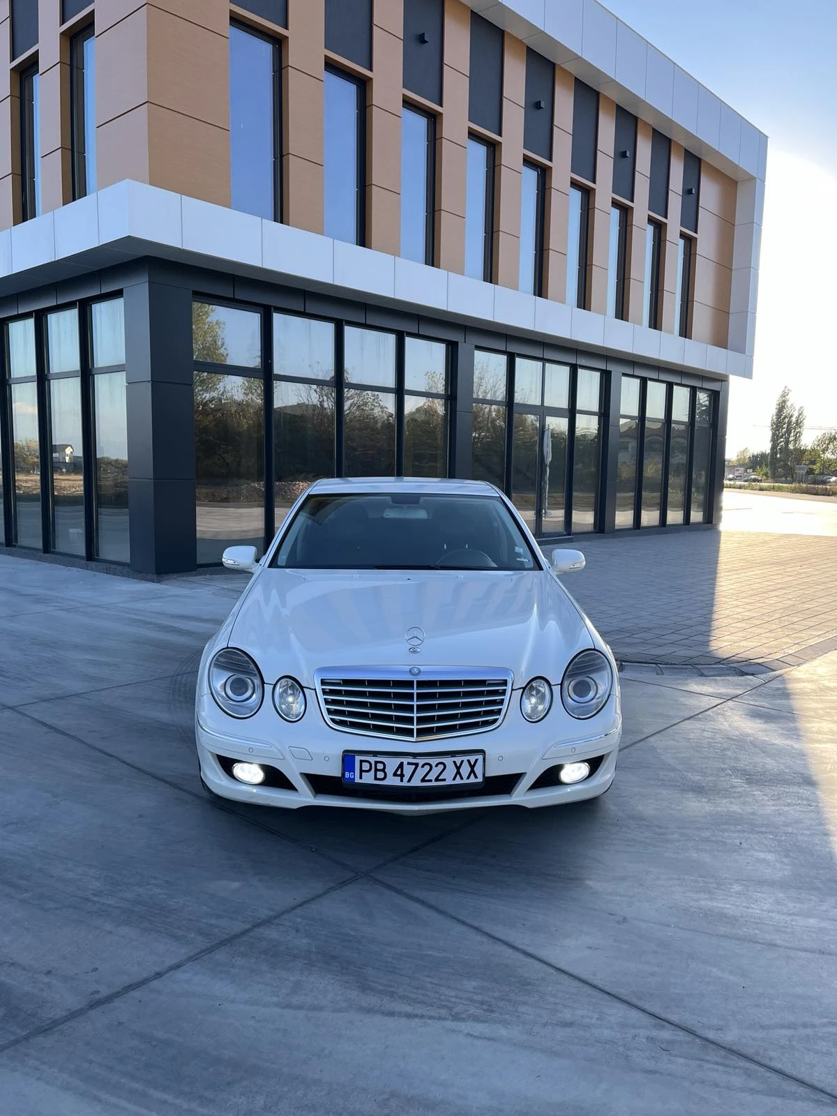 Mercedes-Benz E 200 EVO ELEGANCE, снимка 1