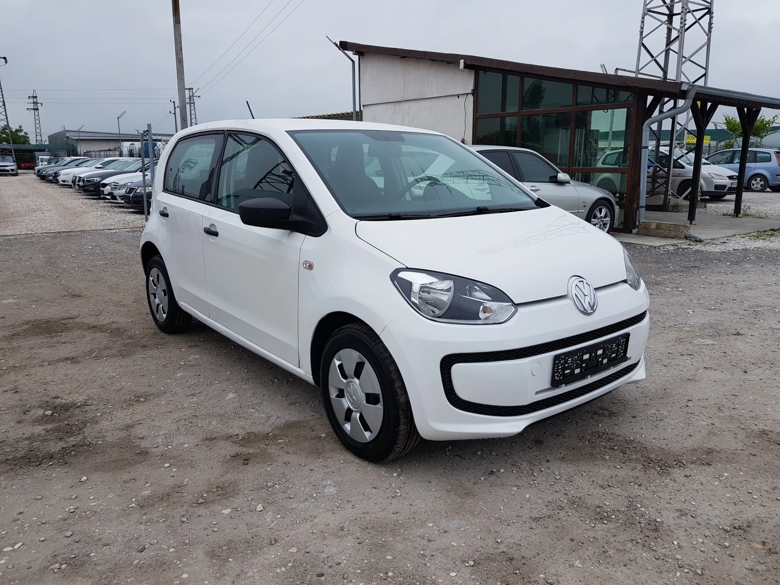 VW Up бензин EURO 5B ЛИЗИНГ - изображение 3