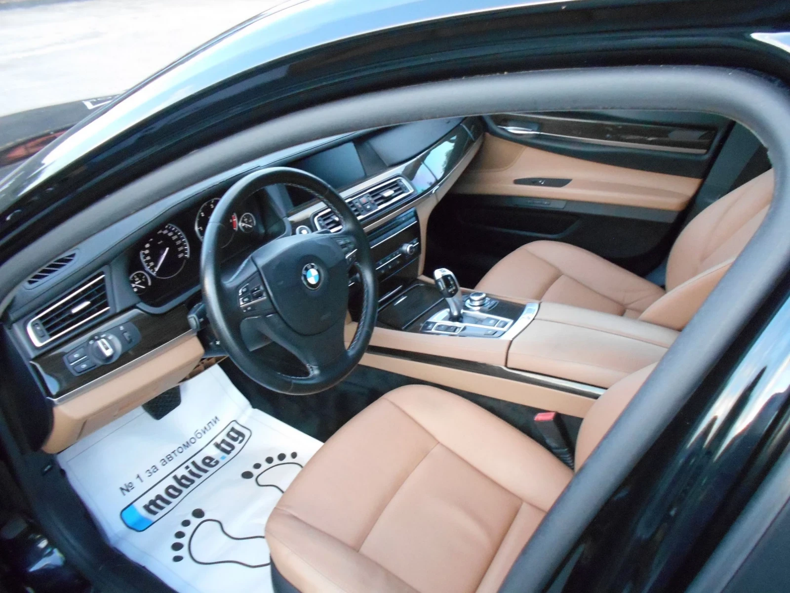 BMW 730 3.0d 245к.с - изображение 9