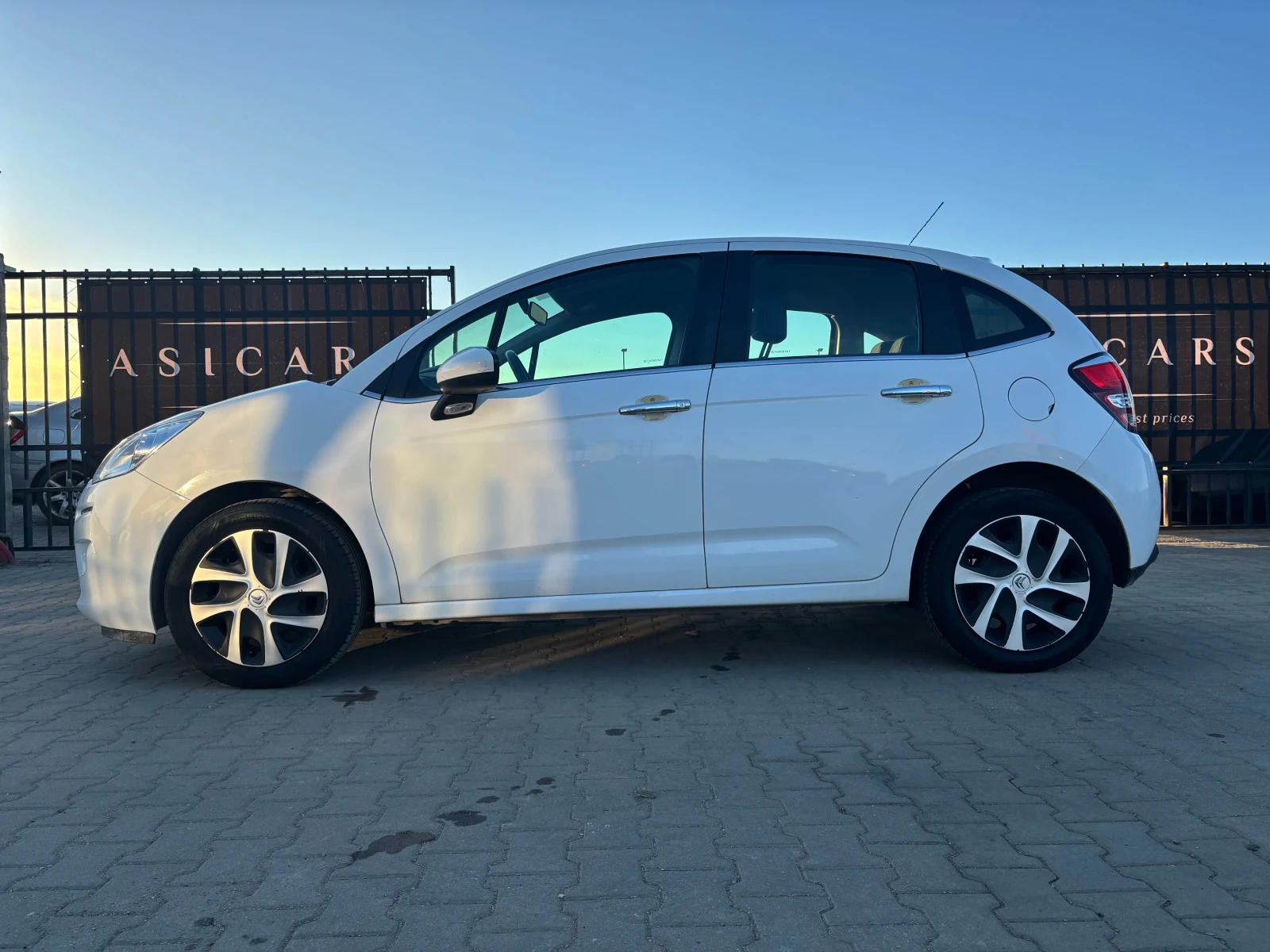 Citroen C3 1.2I/GAZ EURO 6B - изображение 2