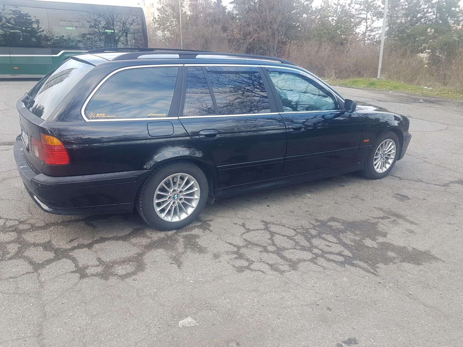 BMW 525 2.5d - изображение 3