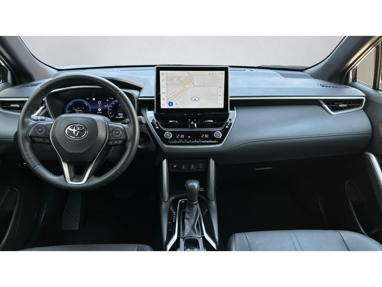 Toyota Corolla Cross Месечна вноска от 970 лв. - изображение 8