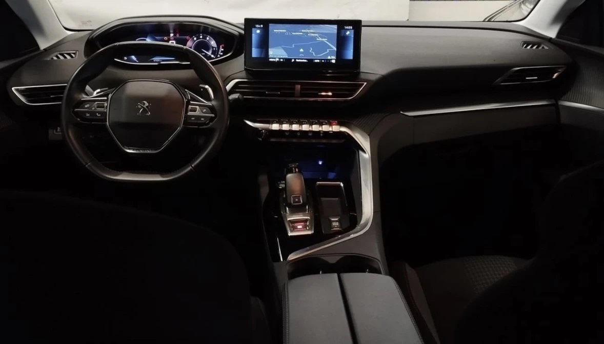 Peugeot 5008 1.2 EAT8 7-местна - изображение 7