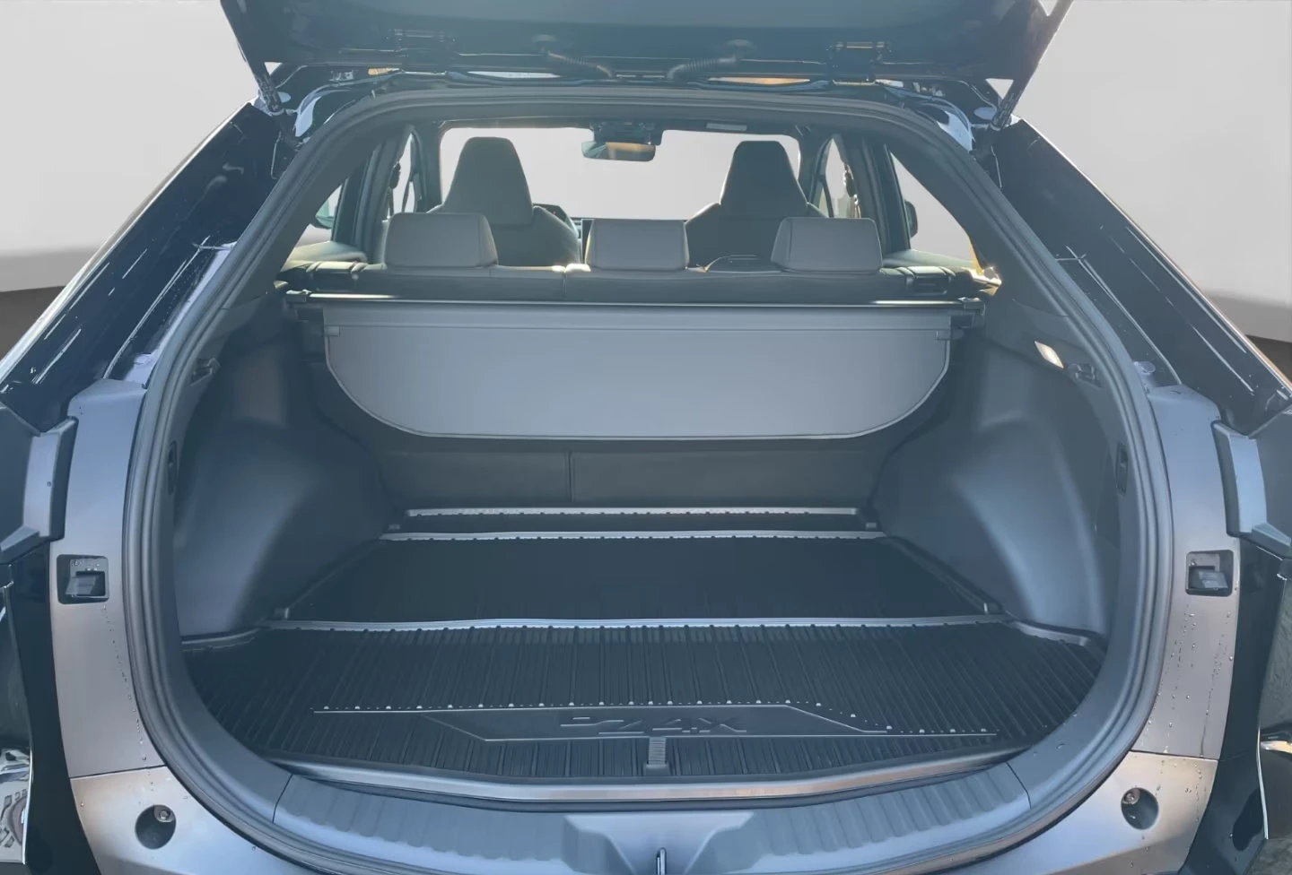 Toyota bZ4X BEV/205HP/COMFORT/FWD/CAM/NAVI/LED/KLESS/522g | Mobile.bg   14