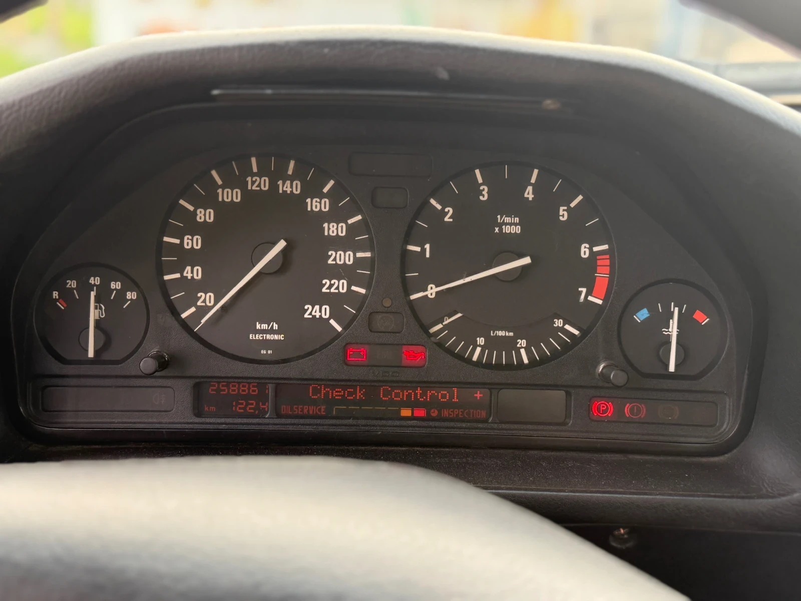 BMW 520  - изображение 6