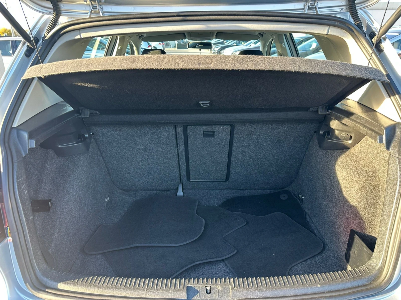 VW Golf 2.0 TDI Advance | Mobile.bg   8