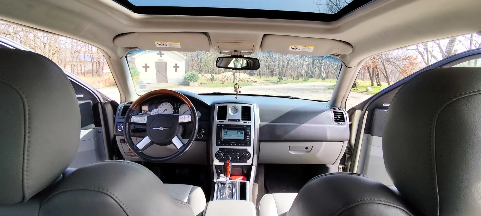 Chrysler 300c Hemi - изображение 10