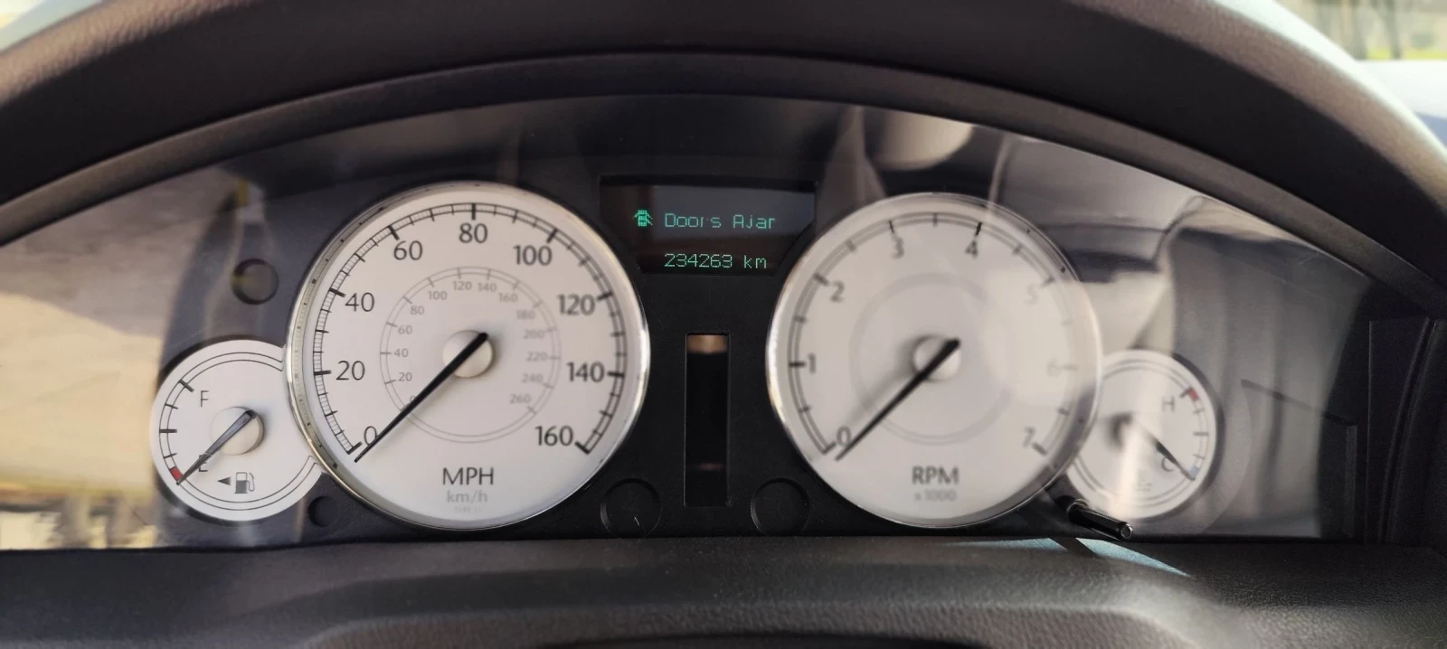 Chrysler 300c Hemi, снимка 12 - Автомобили и джипове - 53668250