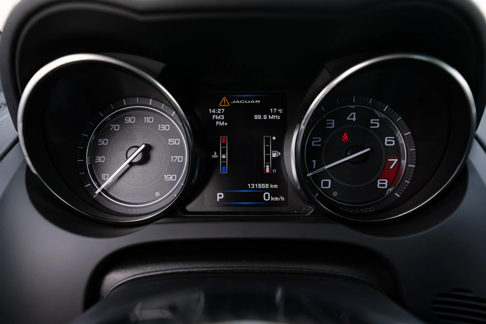 Jaguar F-Type S Red EDITION, снимка 11 - Автомобили и джипове - 53916126