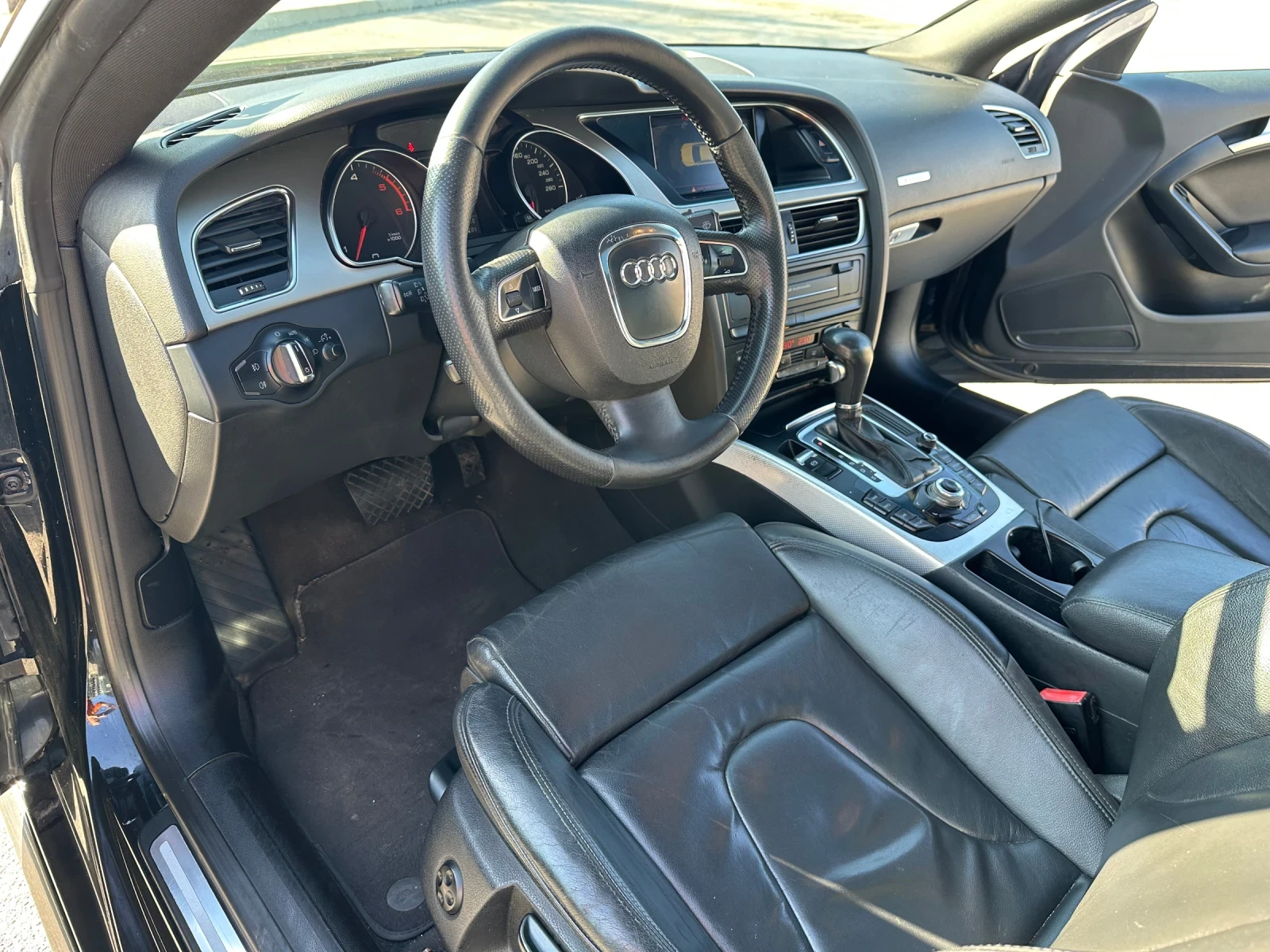 Audi A5 3.0 TDI, снимка 9 - Автомобили и джипове - 53953717